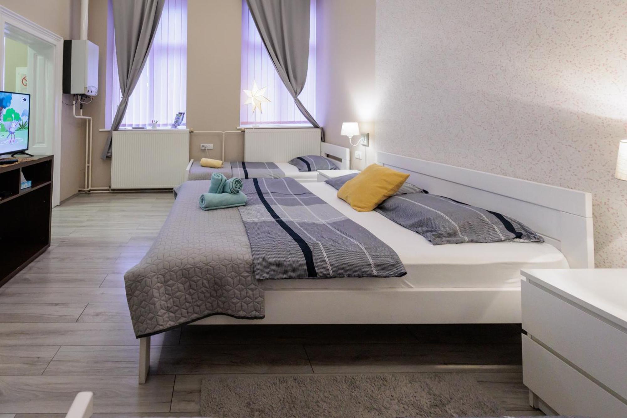 Apartments Borovo Subotica Exteriör bild